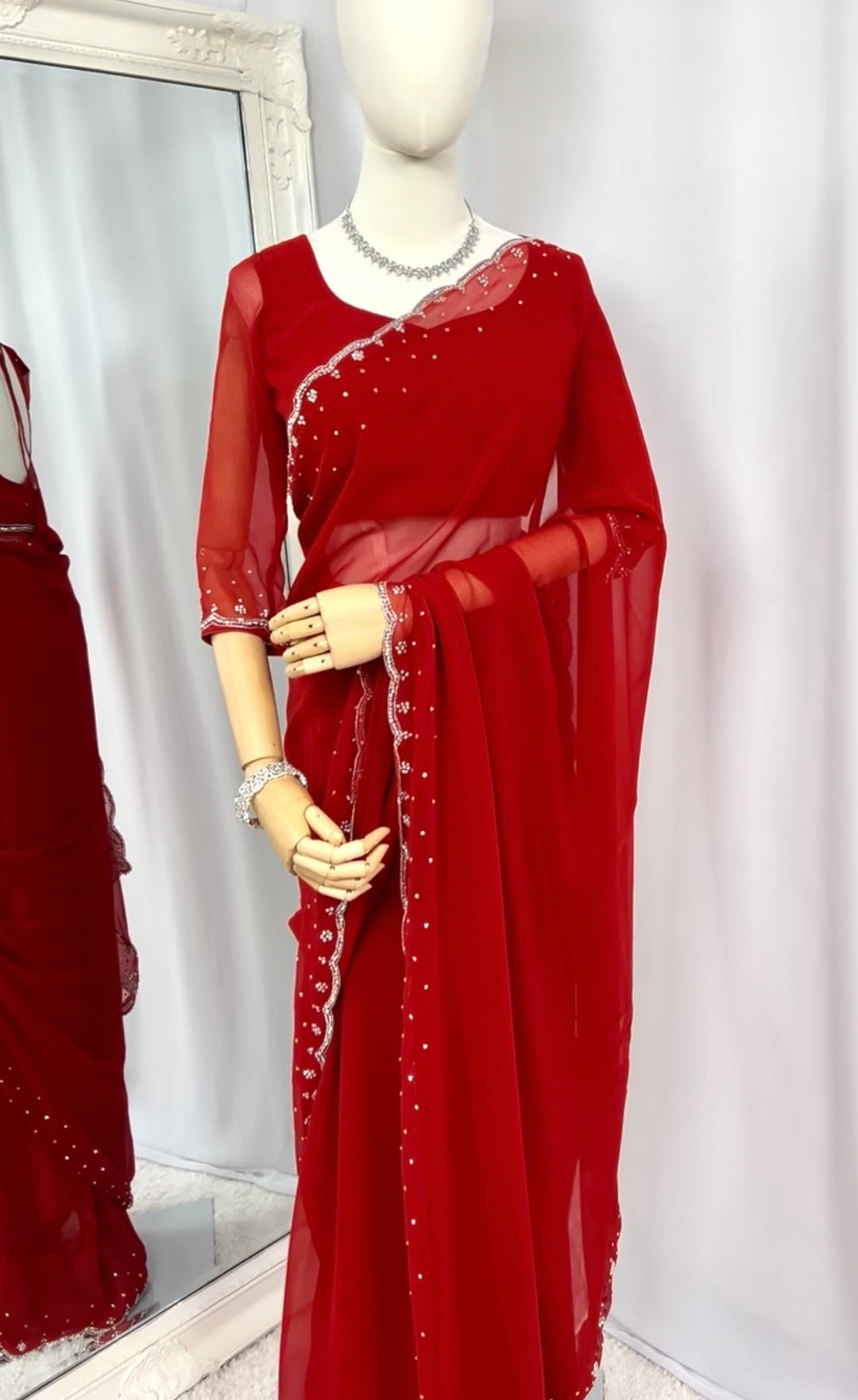 Red Georgette Saree with Readymade Blouse