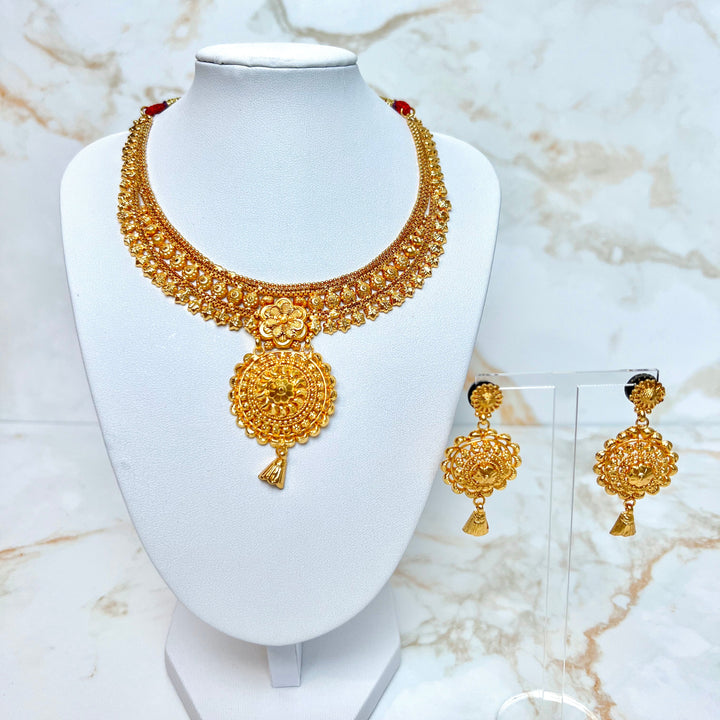 Classic Gold Necklace Set