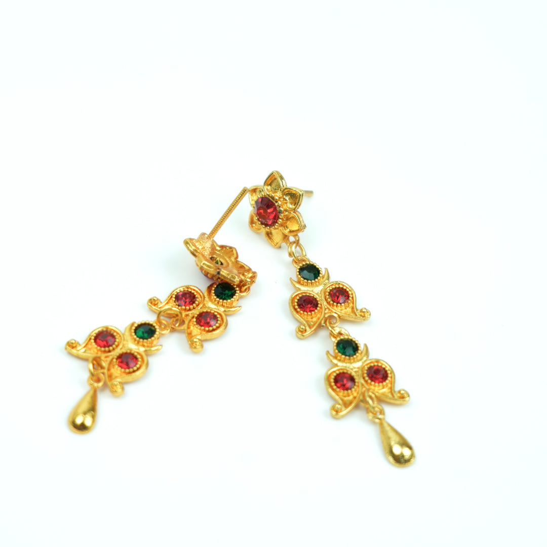 Two Steps Yarling Earrings