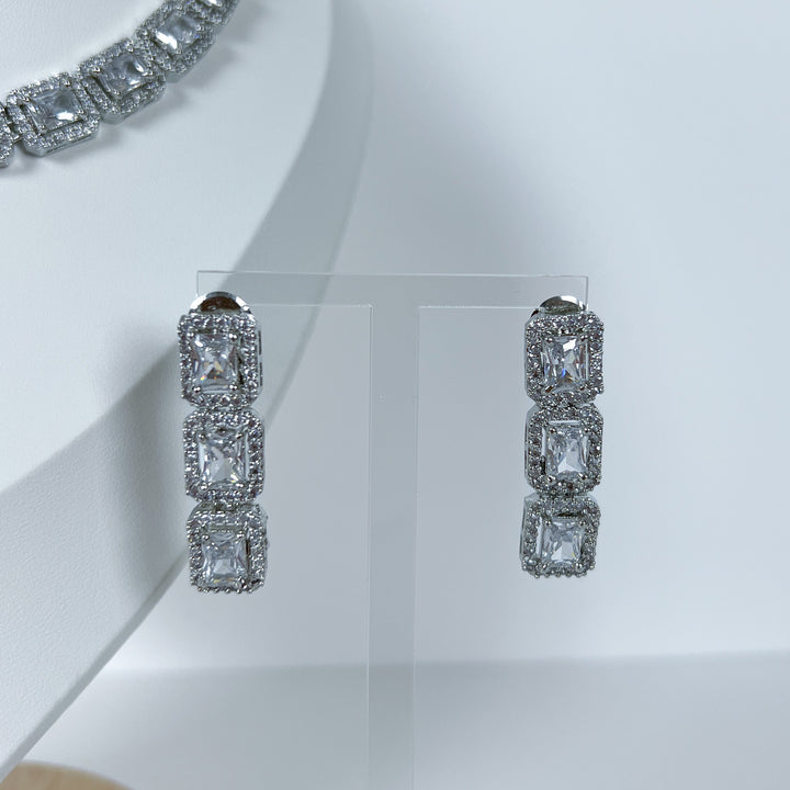 AD Necklace Set