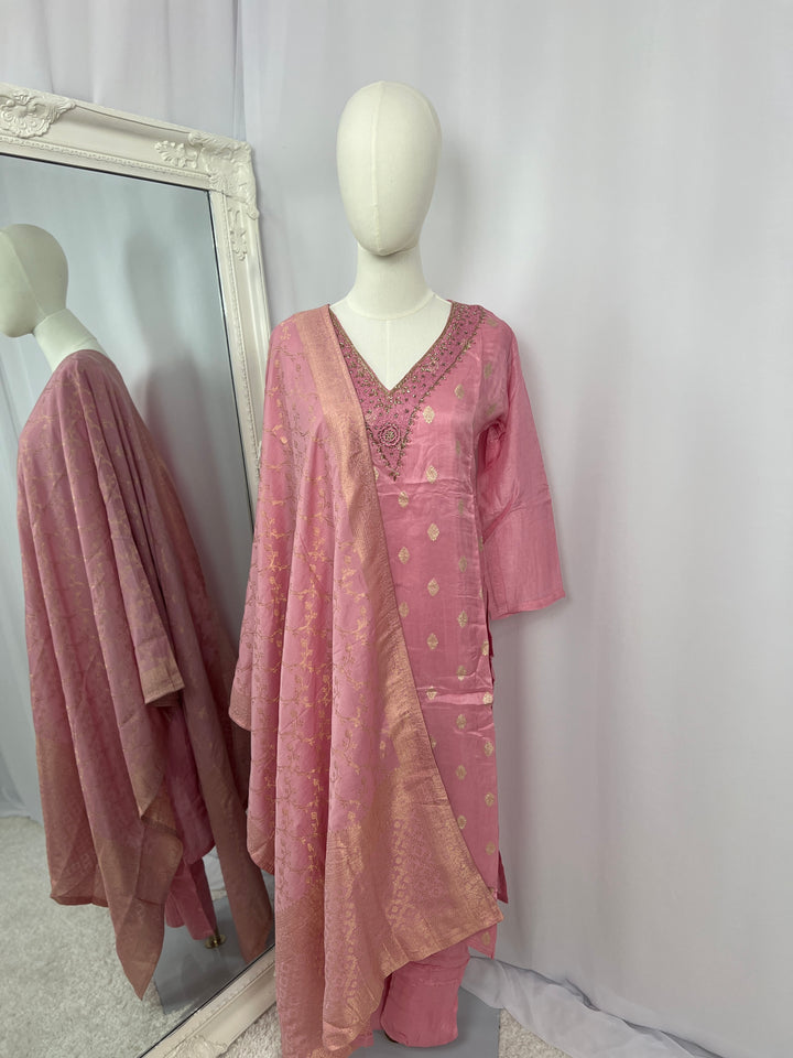 Blush Pink Straight Dhola Silk Kurta Set