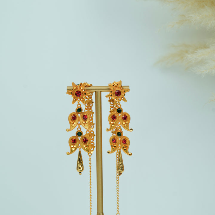 Two Steps Chain Yarling Earrings