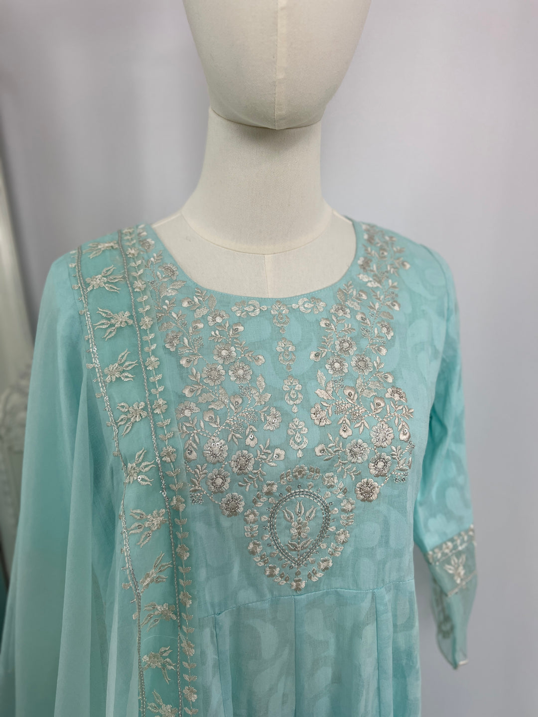 Embroidered Kurtha Set - Pastel Blue