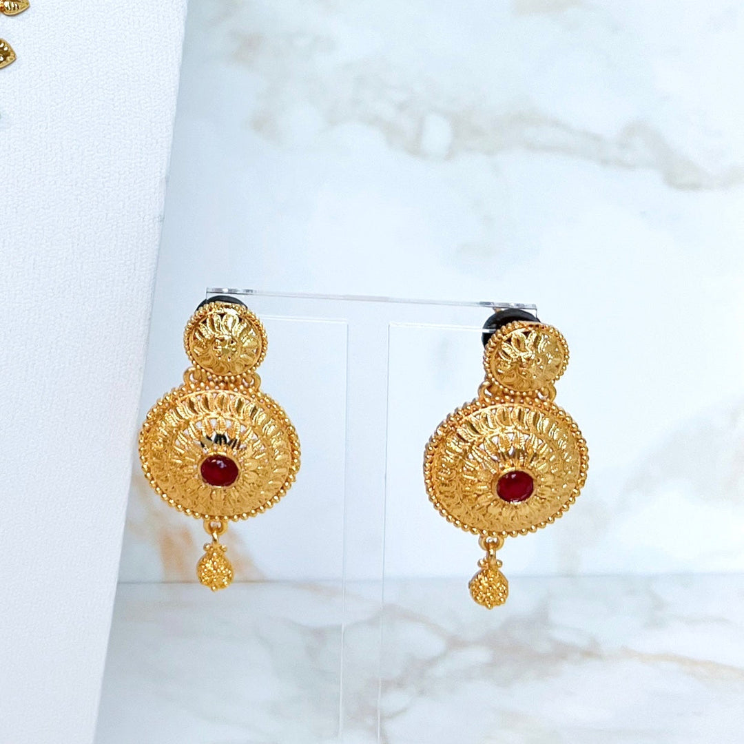 Chandra Haar Necklace Set