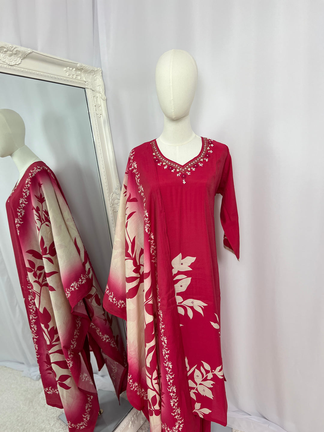 Floral Kurta Set with Ombre Dupatta