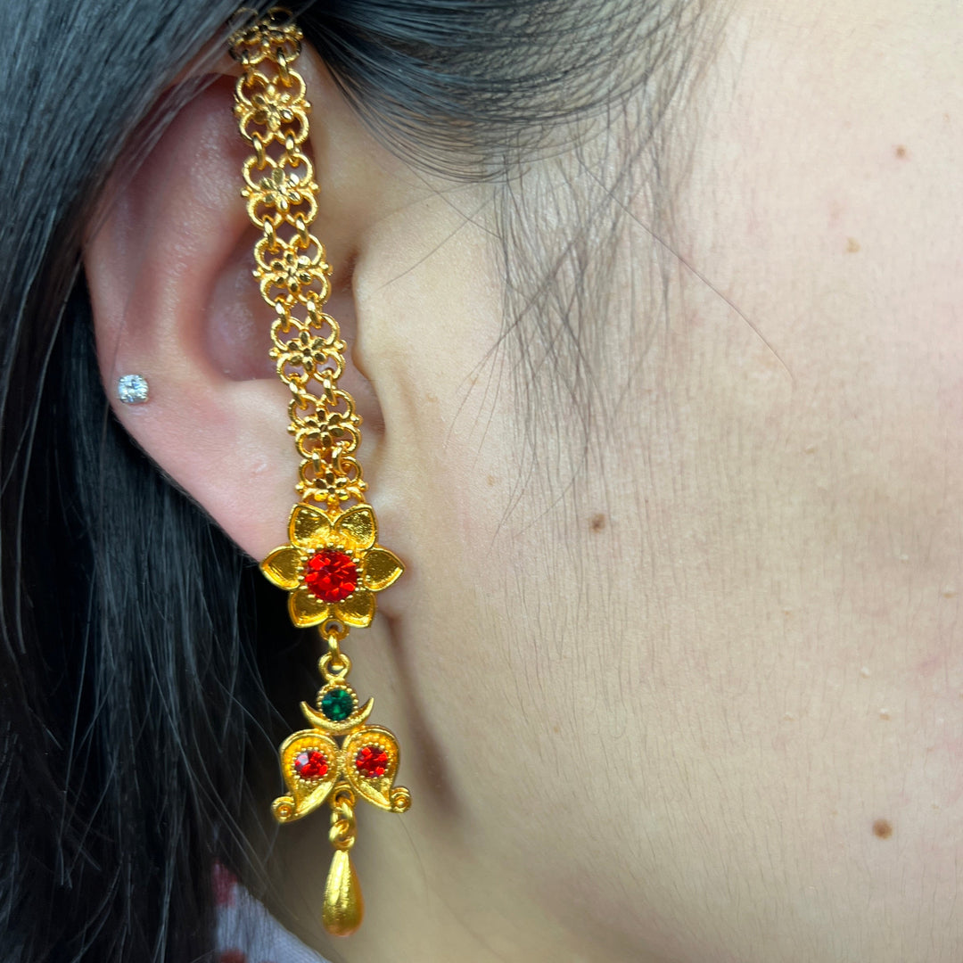 One Step Chain Yarling Earrings