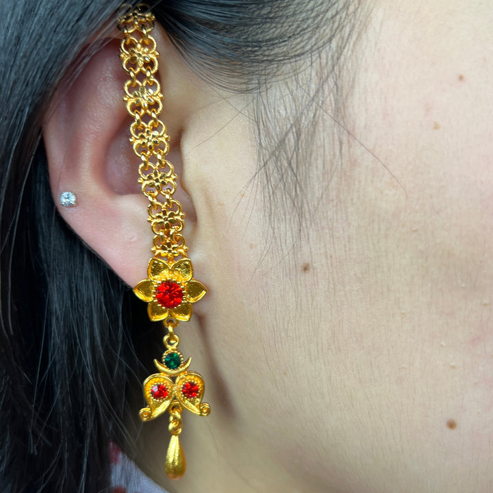 One Step Chain Yarling Earrings