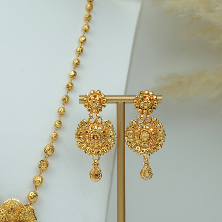 Floral Pendant Ball Beads Necklace Set