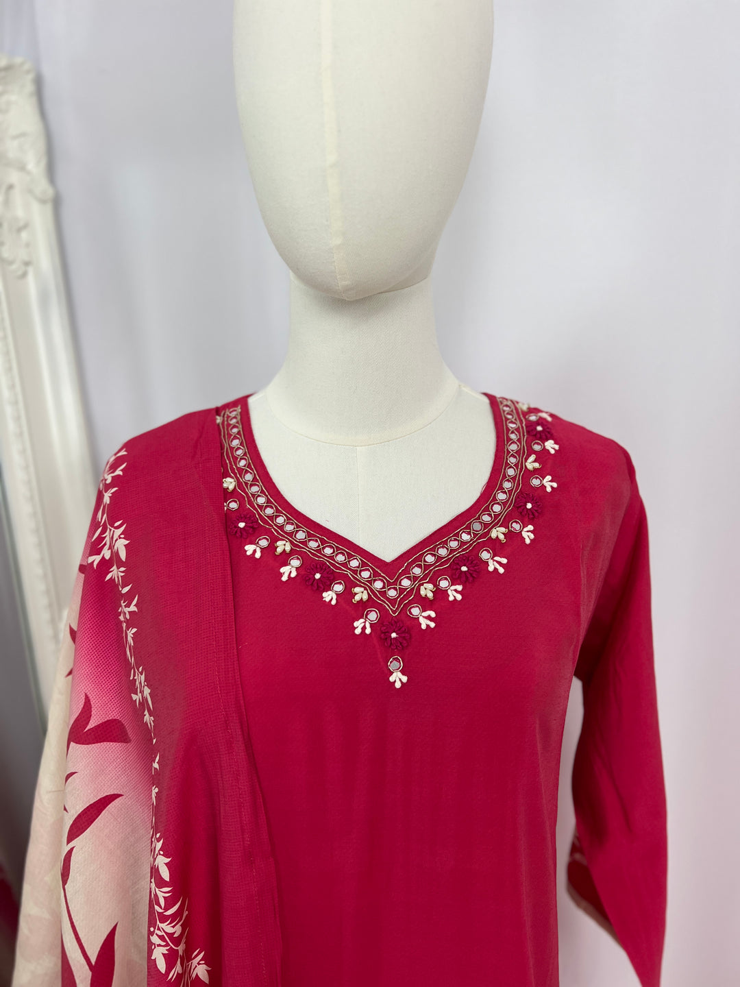 Floral Kurta Set with Ombre Dupatta