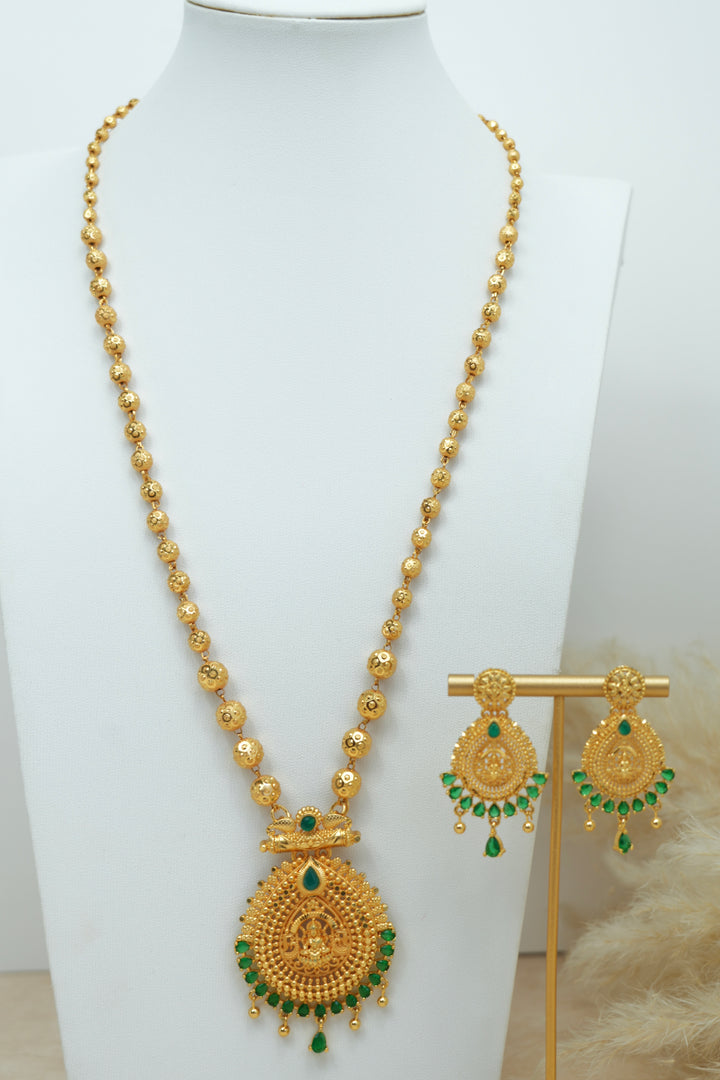 Temple Pendant Necklace Set – Green Stone