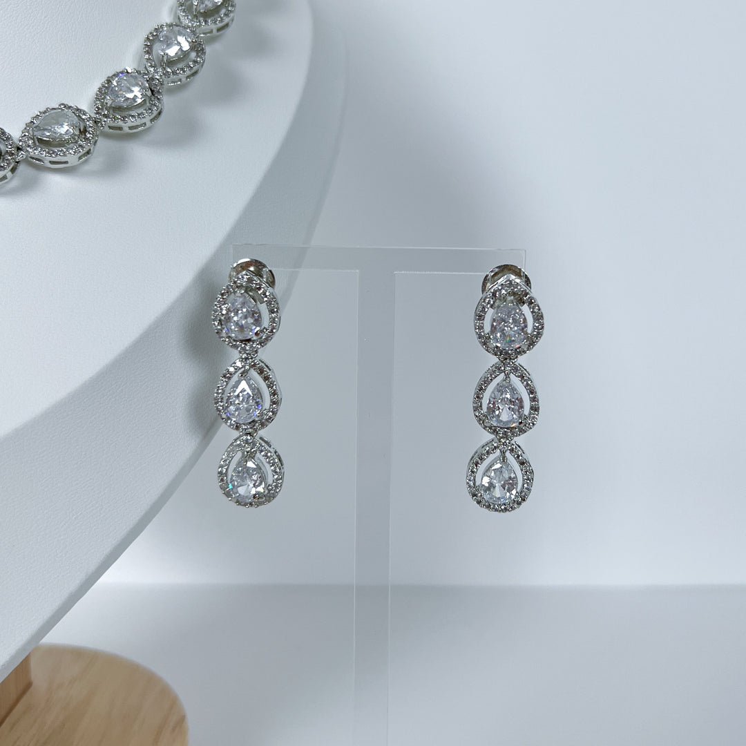 AD Necklace Set