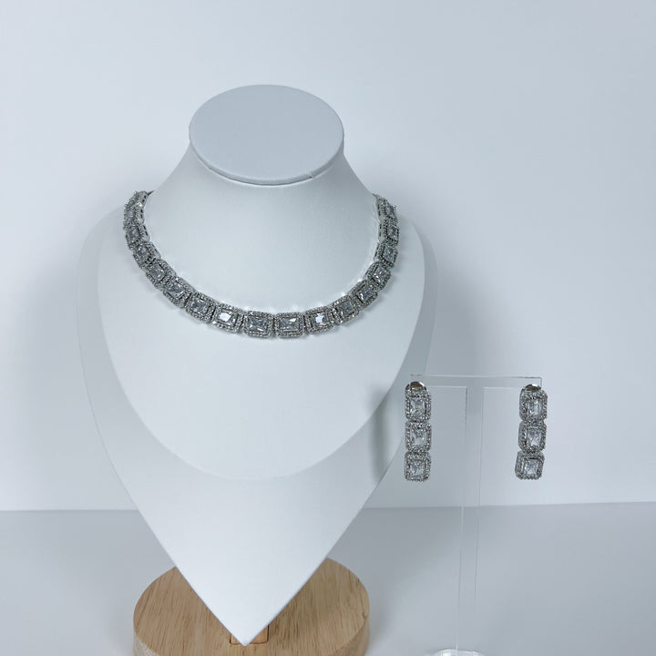 AD Necklace Set
