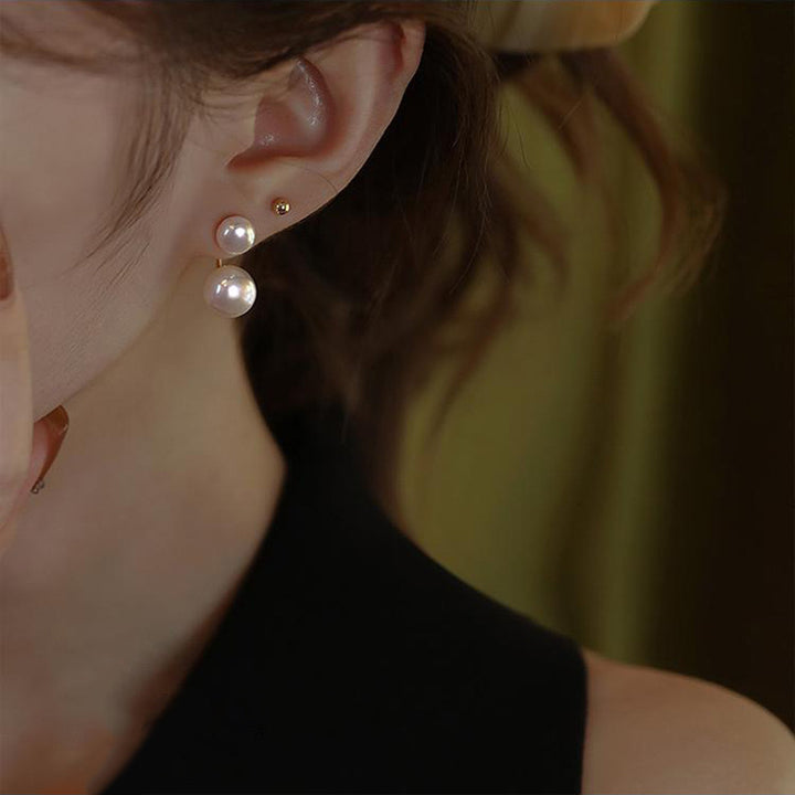 Freshwater Pearl Stud Earrings Featuring Natural White Pearls