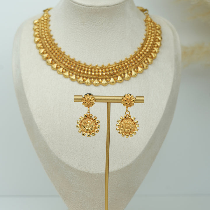 Elegant Necklace Set