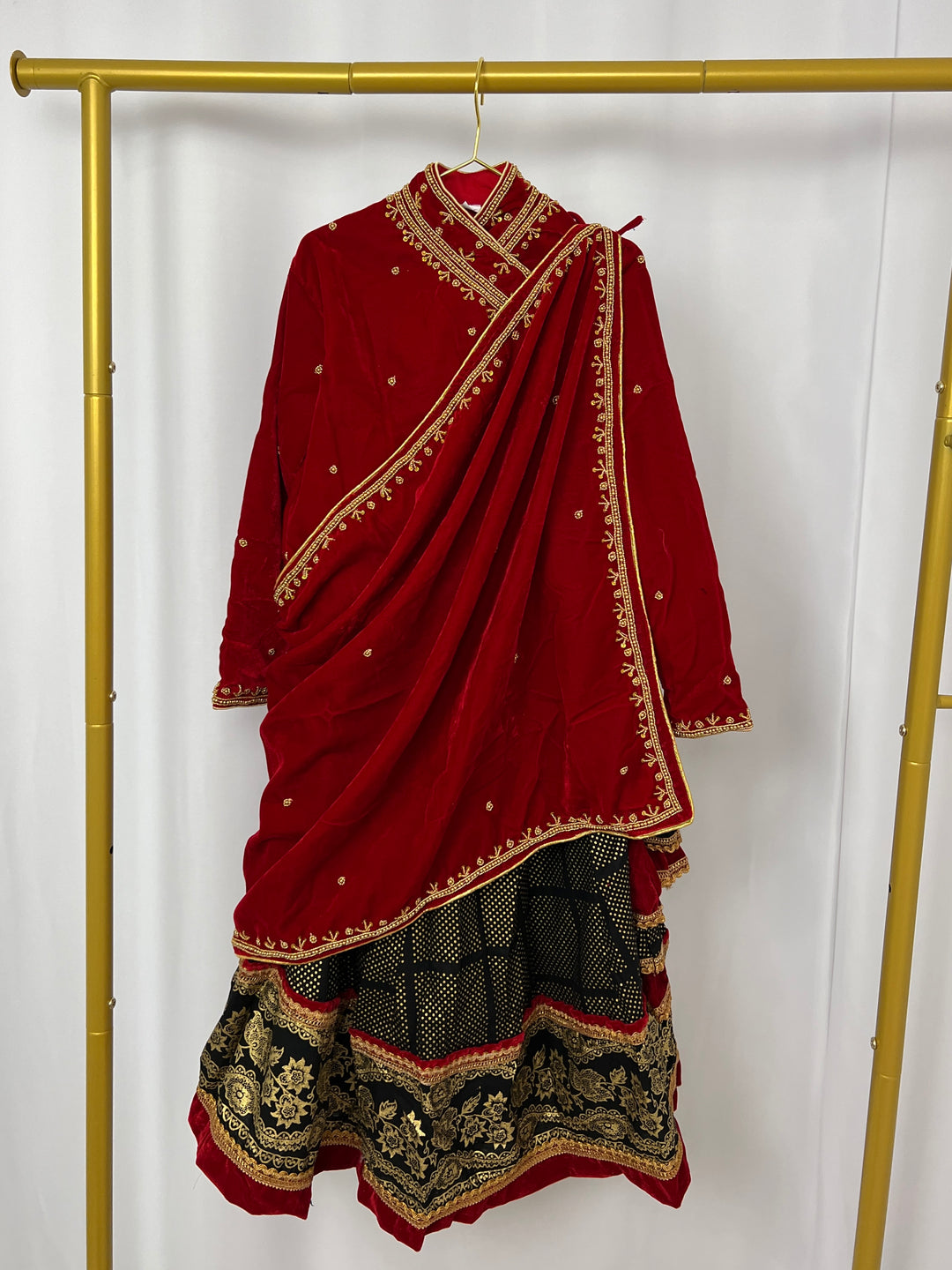 Gurung/Magar Traditional Dress Set
