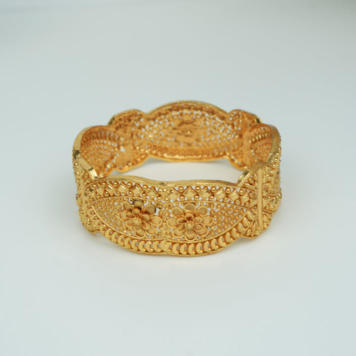 Royal Bloom Bangle