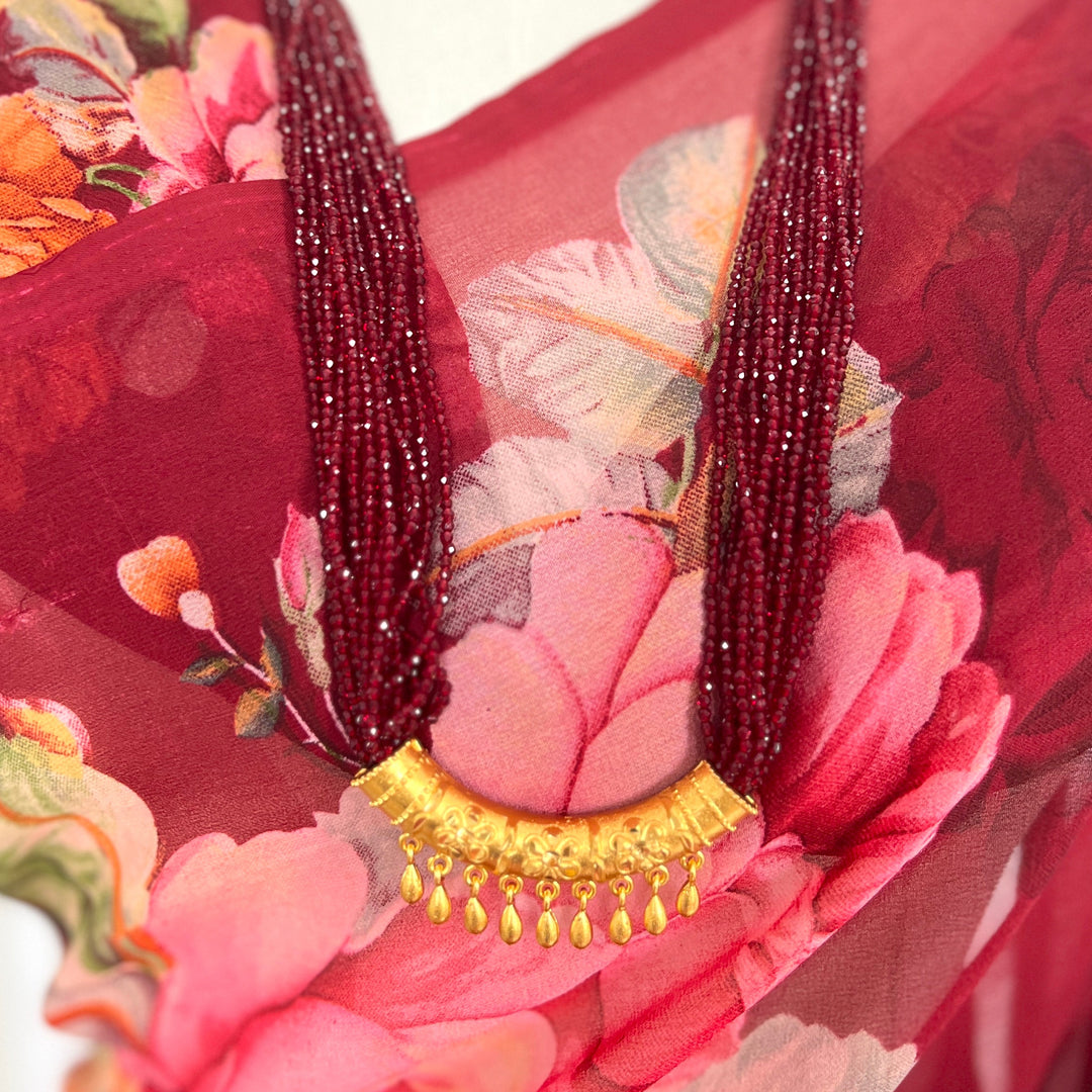 C-Tilhari Red Hydropote Necklace