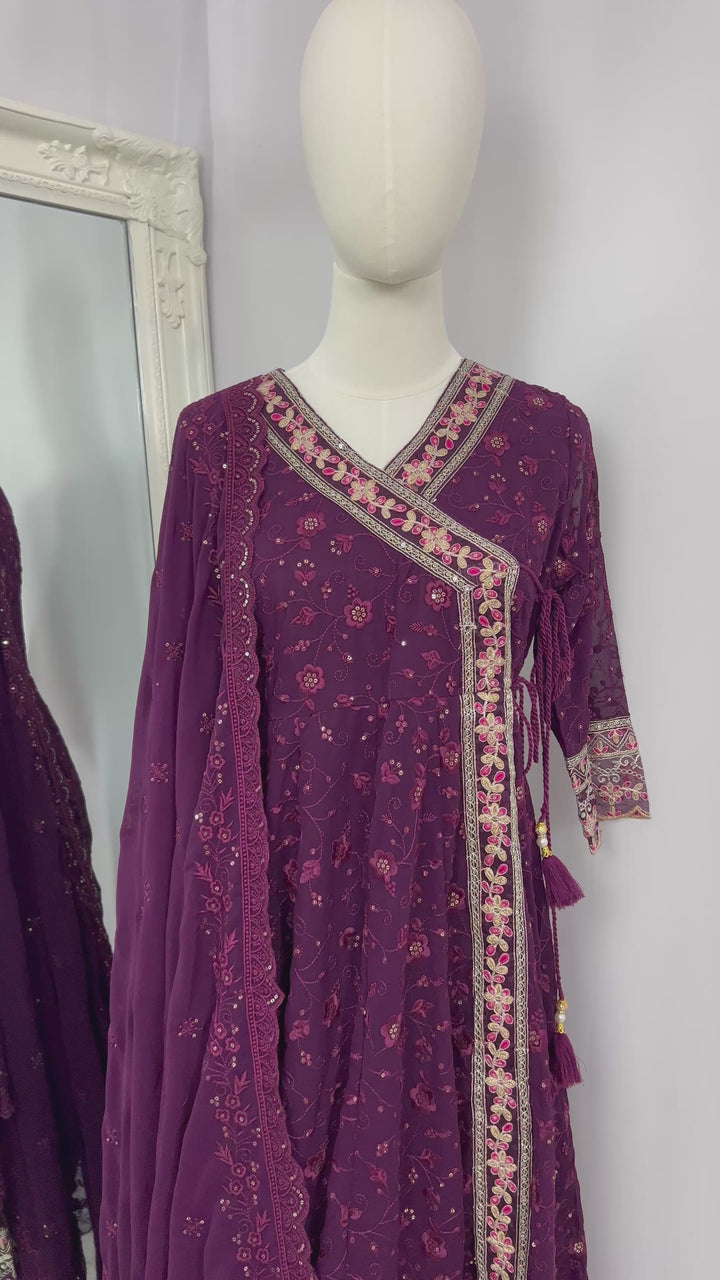 Embroidered Kurtha Set with Trousers &amp; Shawl – Plum Purple